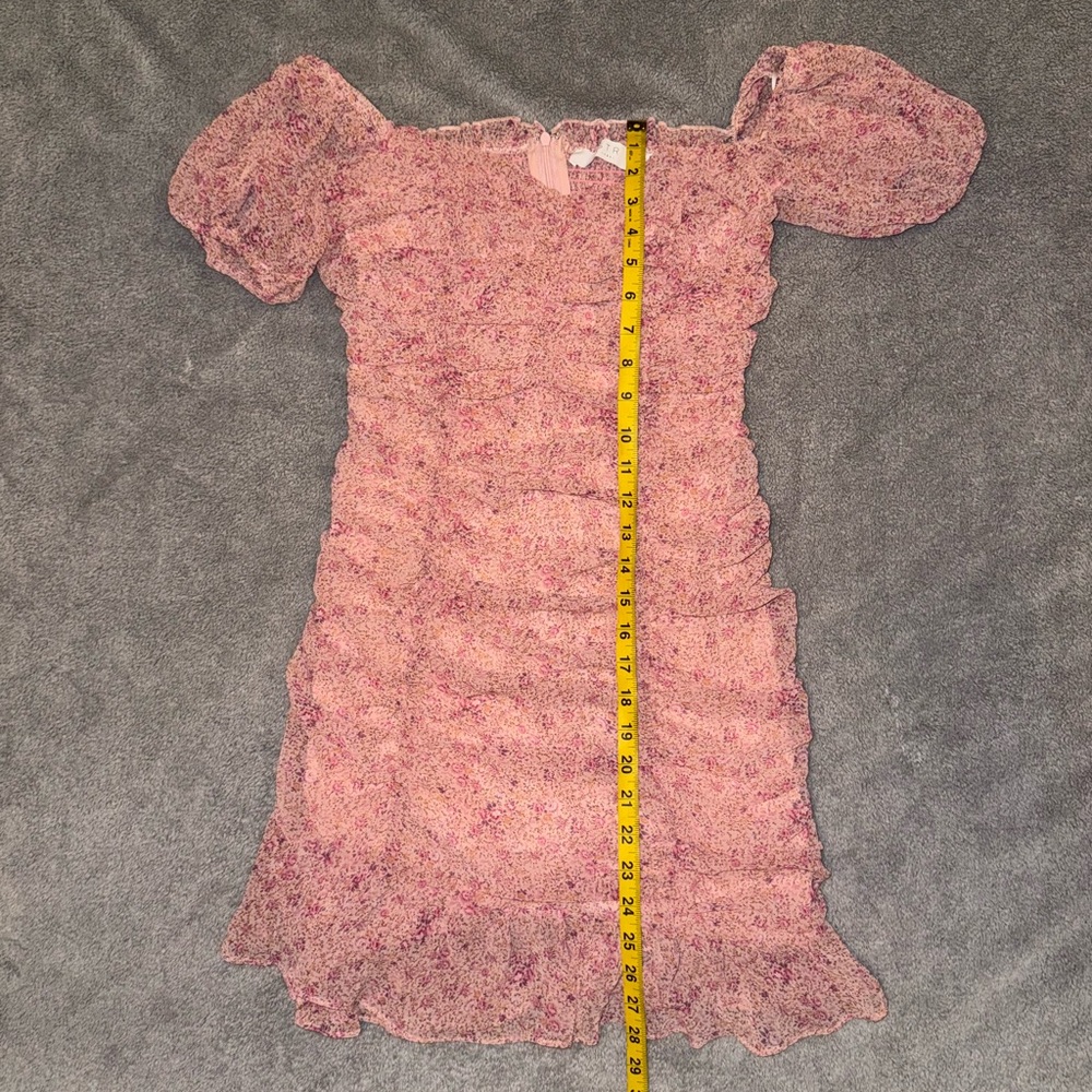 ASTR THE LABEL Ruched Ruffle Mini Dress In Pink Multi Floral size medium - Picture 4 of 8
